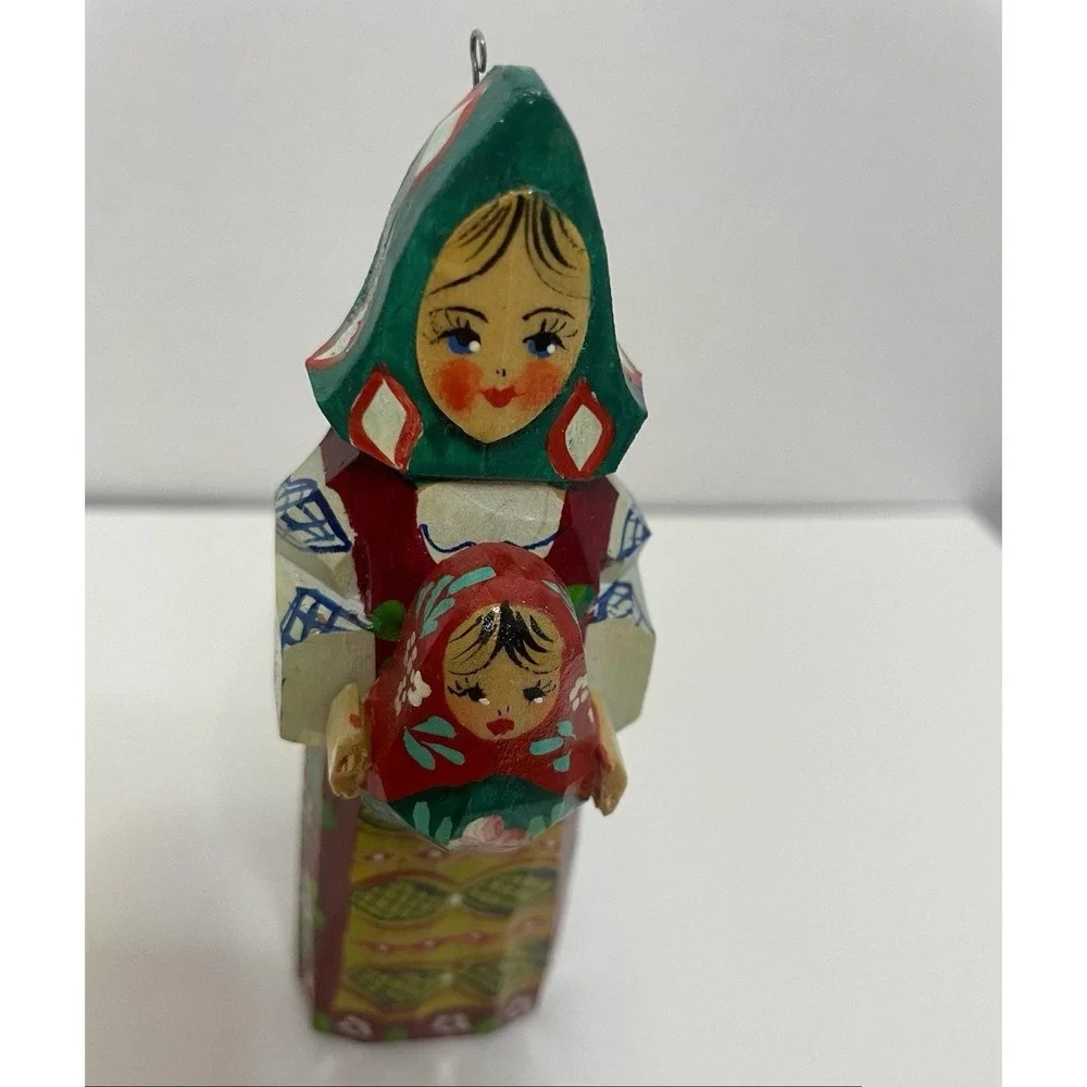 Russian Hand Carved Signed Ceprueb Nocag Mother & Baby Ornament 5